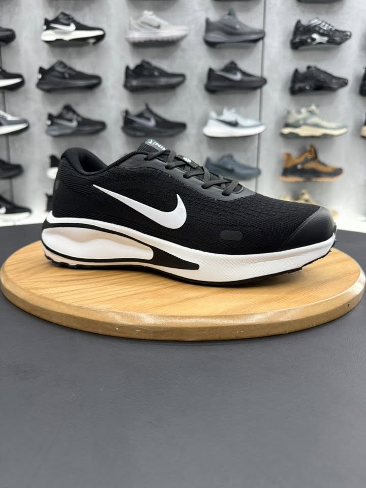 Nike ZNS0009