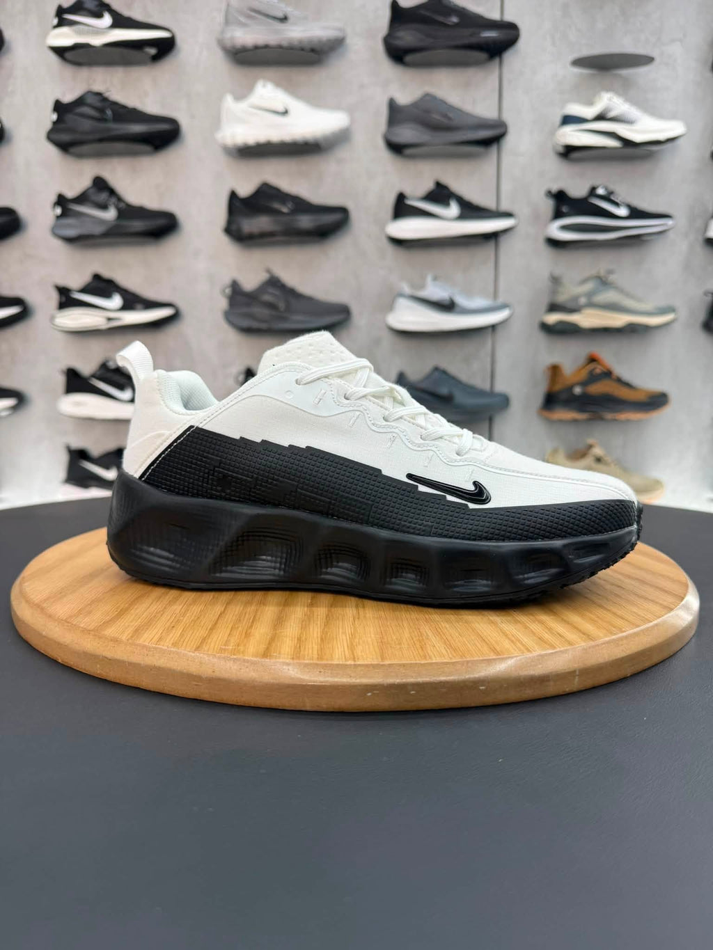 Nike ZNS0006