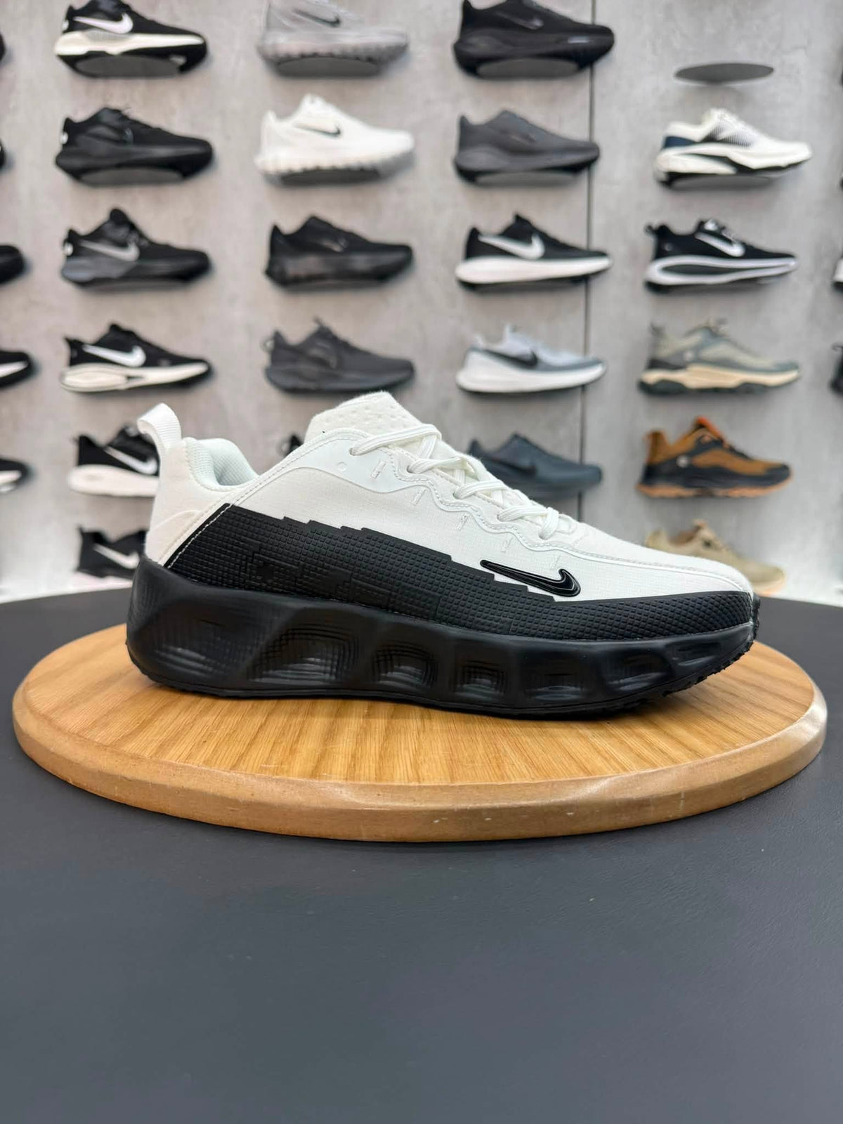 Nike ZNS0006