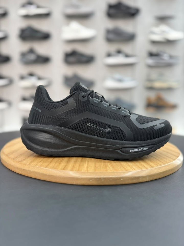 Nike ZNS0007