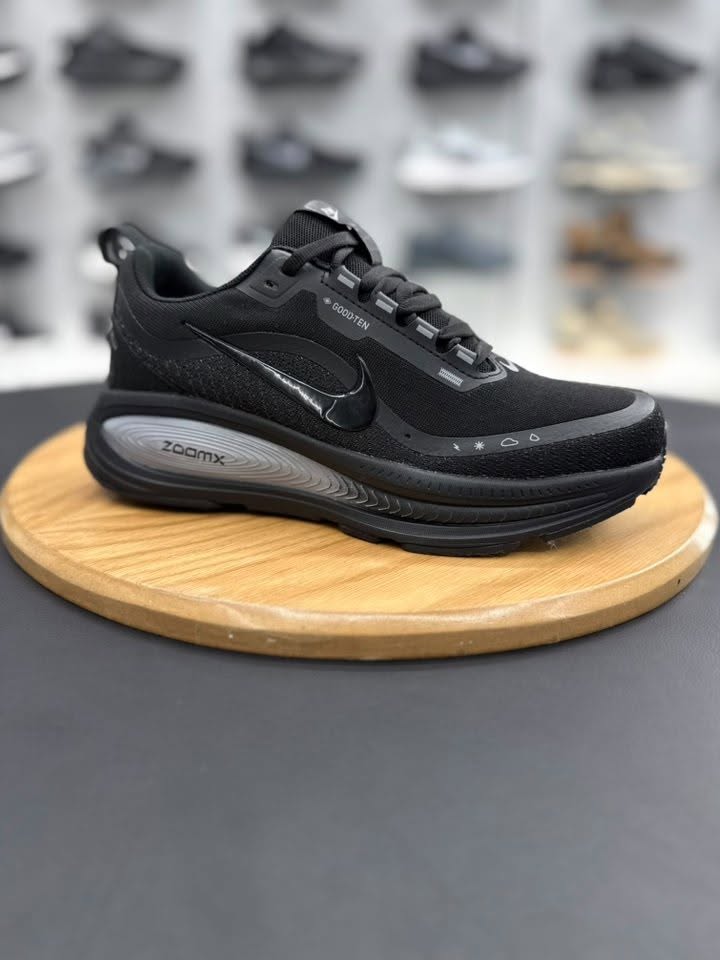 Nike ZNS0002