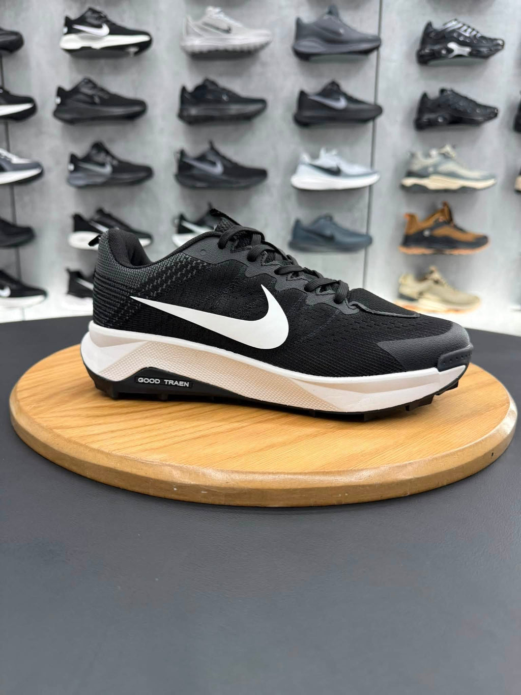Nike ZNS0003